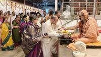 Teertha Vitarana; Picture Courtesy Shri Jaikishan Kandlur