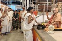 Teertha Vitarana; Picture Courtesy Shri Jaikishan Kandlur