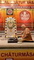 Shri Devi Pujana by HH Swamiji; Picture Courtesy Shri Jaikishan Kandlur
