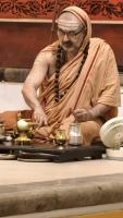 Shri Shiva Pujana by HH Swamiji; Picture Courtesy Shri Jaikishan Kandlur