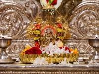 Shri Shiva Pujana by HH Swamiji; Picture Courtesy Shri Abhishek Pai