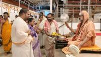 Teertha Vitarana; Picture Courtesy Shri Jaikishan Kandlur
