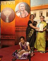 Bhajana Seva by Smt. Mangala Nadkarni; Picture Courtesy Shri Jaikishan Kandlur