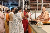 Teertha Vitarana; Picture Courtesy Shri Jaikishan Kandlur
