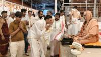 Teertha Vitarana; Picture Courtesy Shri Jaikishan Kandlur