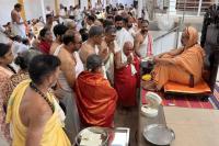 Teertha Vitarana; Picture Courtesy Shri Jaikishan Kandlur