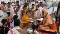 Teertha Vitarana; Picture Courtesy Shri Jaikishan Kandlur