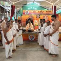 Teertha Vitarana; Picture Courtesy Shri Jaikishan Kandlur