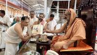 Teertha Vitarana; Picture Courtesy Shri Jaikishan Kandlur