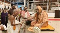 Teertha Vitarana; Picture Courtesy Shri Jaikishan Kandlur