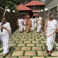 Aagaman of HH Swamiji; Picture Courtesy Shri Jaikishan Kandlur