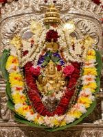 Shri Shiva Pujana by HH Swamiji; Picture Courtesy Shri Abhishek Pai