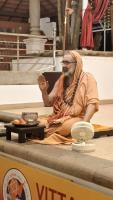Teertha Vitarana; Picture Courtesy Shri Jaikishan Kandlur