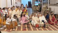 Shri Shiva Pujana by HH Swamiji; Picture Courtesy Shri Jaikishan Kandlur