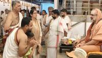 Teertha Vitarana; Picture Courtesy Shri Jaikishan Kandlur