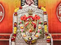 Shri Devi Pujana by HH Swamiji; Picture Courtesy Shri Abhishek Pai