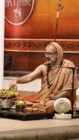 Shri Shiva Pujana by HH Swamiji; Picture Courtesy Shri Jaikishan Kandlur