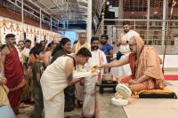 Teertha Vitarana; Picture Courtesy Shri Jaikishan Kandlur