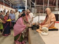Teertha Vitarana; Picture Courtesy Shri Jaikishan Kandlur