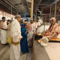 Teertha Vitarana; Picture Courtesy Shri Jaikishan Kandlur