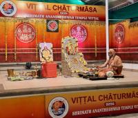 Shri Devi Pujana by HH Swamiji; Picture Courtesy Shri Jaikishan Kandlur