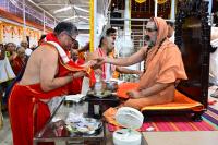 Memento distribution; Picture Courtesy Shri Sadashiv Bana