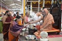 Memento distribution; Picture Courtesy Shri Praveen Vittal