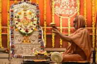 Shri Devi Pujana by HH Swamiji; Picture Courtesy Shri Abhinav Kalla