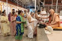 Teertha Vitarana; Picture Courtesy Shri Jaikishan Kandlur