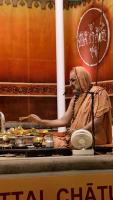 Shri Shiva Pujana by HH Swamiji; Picture Courtesy Shri Jaikishan Kandlur