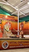Shri Shiva Pujana by HH Swamiji; Picture Courtesy Shri Jaikishan Kandlur