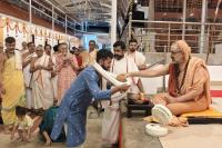 Teertha Vitarana; Picture Courtesy Shri Jaikishan Kandlur