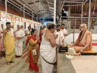 Teertha Vitarana; Picture Courtesy Shri Jaikishan Kandlur