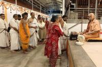 Teertha Vitarana; Picture Courtesy Shri Jaikishan Kandlur