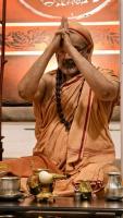 Shri Shiva Pujana by HH Swamiji; Picture Courtesy Shri Jaikishan Kandlur