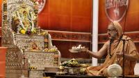Shri Shiva Pujana by HH Swamiji; Picture Courtesy Shri Jaikishan Kandlur