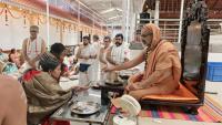 Teertha Vitarana; Picture Courtesy Shri Jaikishan Kandlur