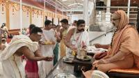 Teertha Vitarana; Picture Courtesy Shri Jaikishan Kandlur