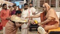 Teertha Vitarana; Picture Courtesy Shri Jaikishan Kandlur