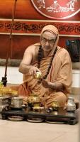 Shri Devi Pujana by HH Swamiji; Picture Courtesy Shri Jaikishan Kandlur