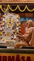 Shri Devi Pujana by HH Swamiji; Picture Courtesy Shri Jaikishan Kandlur