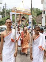 Aagaman of HH Swamiji and Deva Darshan; Picture courtesy Shri Ganesh Damble