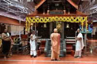 Aagaman of HH Swamiji and Deva Darshan; Picture courtesy Shri Sadashiv Bana