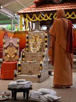 Aagaman of HH Swamiji and Deva Darshan; Picture courtesy Shri Sadashiv Bana
