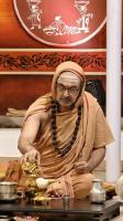 Shri Shiva Pujana by HH Swamiji; Picture courtesy Shri Jaikishan Kandlur