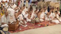 Shri Shiva Pujana by HH Swamiji; Picture courtesy Shri Jaikishan Kandlur