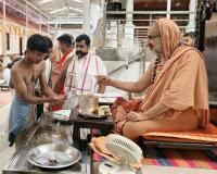 Teertha Vitarana; Picture Courtesy Shri Jaikishan Kandlur