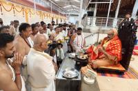 Teertha Vitarana; Picture Courtesy Shri Jaikishan Kandlur