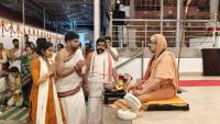Teertha Vitarana; Picture Courtesy Shri Jaikishan Kandlur