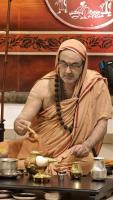 Shri Devi Pujana by HH Swamiji; Picture Courtesy Shri Jaikishan Kandlur